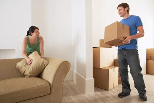 Local removals van service near Chiswick high street area